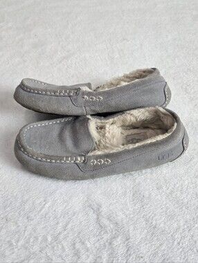 Women's UGG Slippers Ansley Moccasin Slip On Shoes Suede Light Gray Blue Size 8